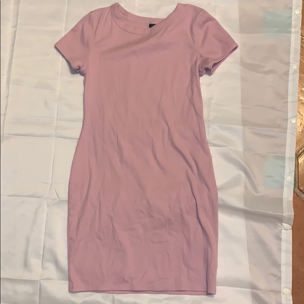 DRESS
